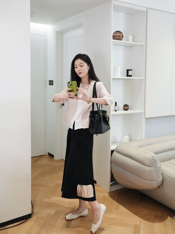 L'erreur — Black worn by a customer 3