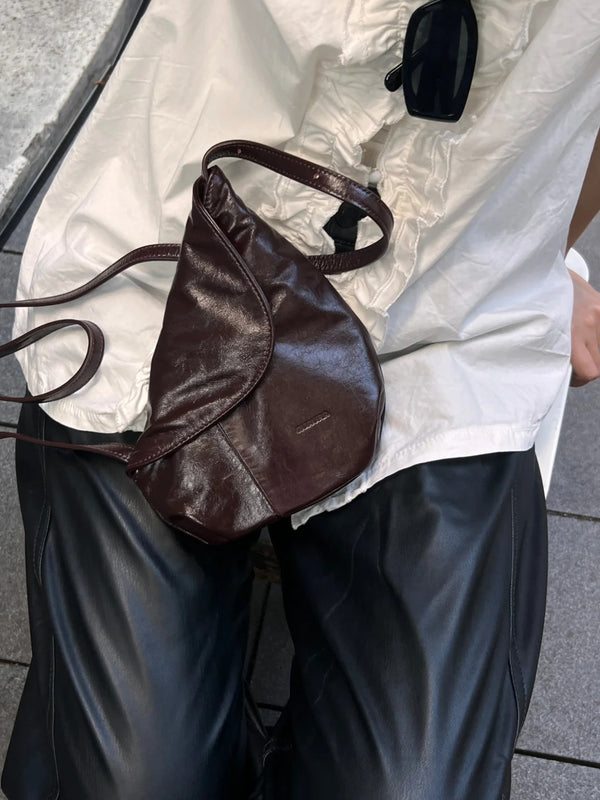 Tao — Ebony Red worn by a customer 2