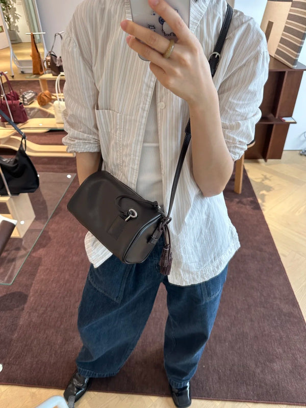 Casa — Ivory worn by a customer 2